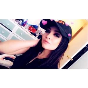 Meet your Posher, Abbie